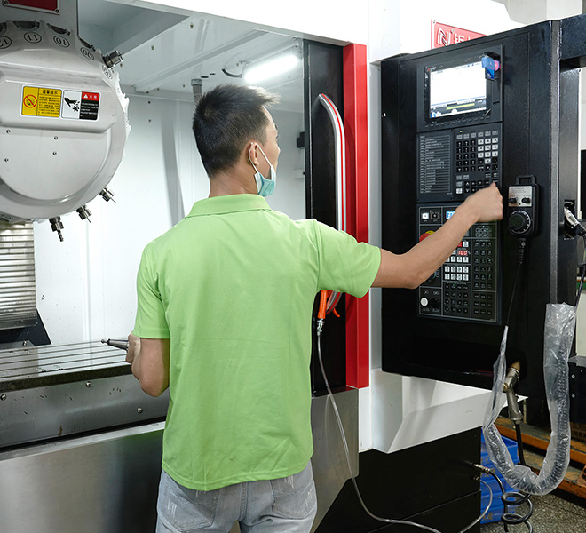 Serviço de usinagem CNC de 5 eixos